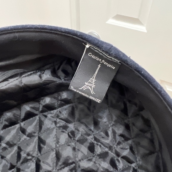 Wool Baker Boy Cap - Picture 4 of 4